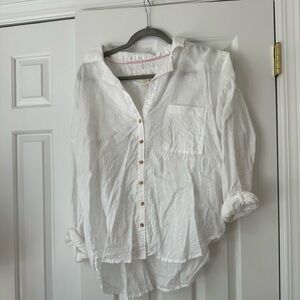 White linen Shirt by Anthropologie. It’s size XLP and EUC